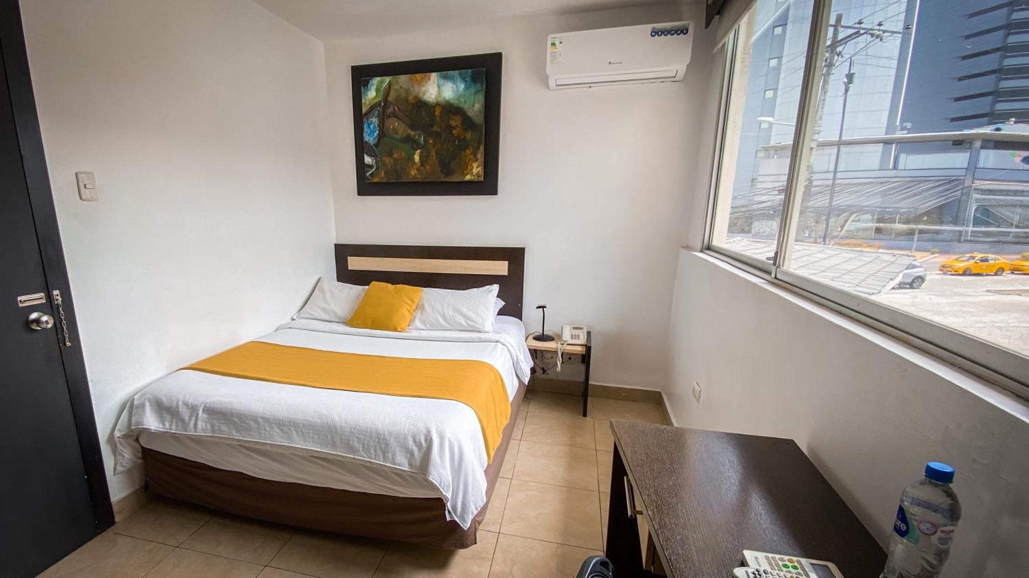 Mc Suites Boutique Гуаякиль Экстерьер фото